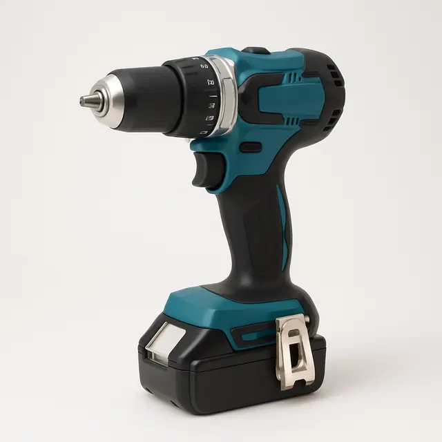 マキタ 18V 充電式ドライバドリル DF486D